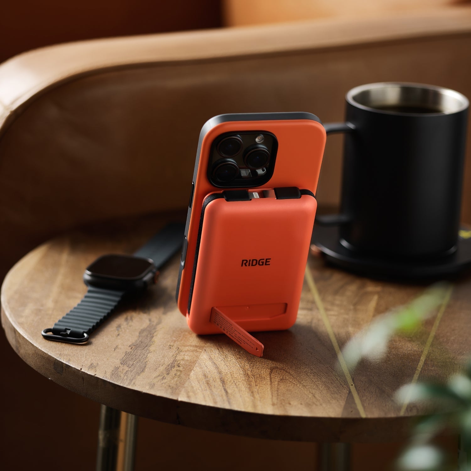 Everyday Charging Kit - iPhone 16 Pro - Basecamp Orange