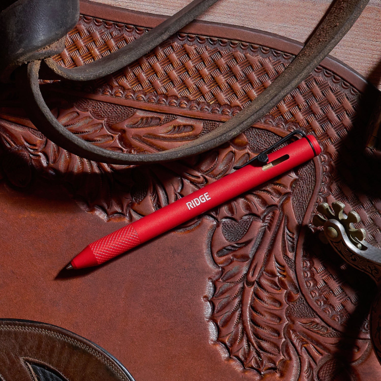 Ridge Bolt Action Pen - Rodeo Red